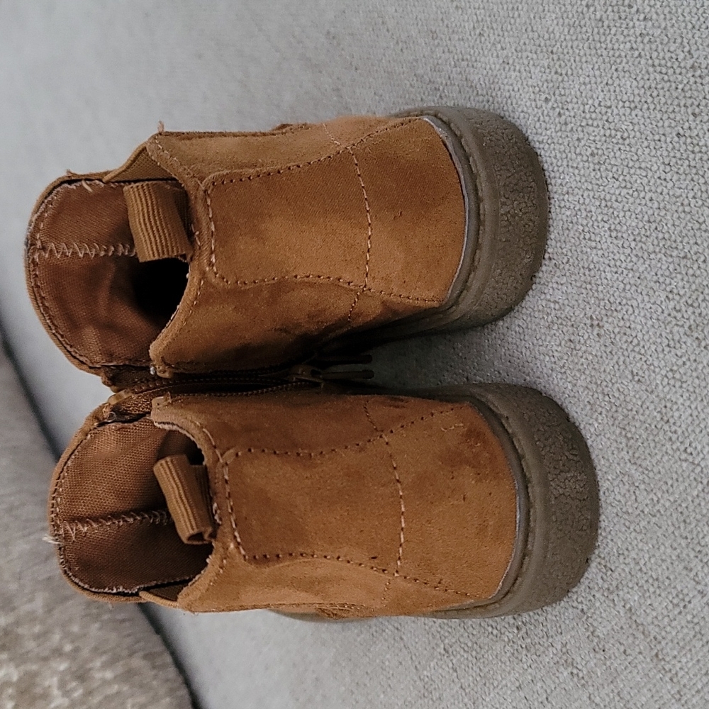 Boots - Picture 4 of 4